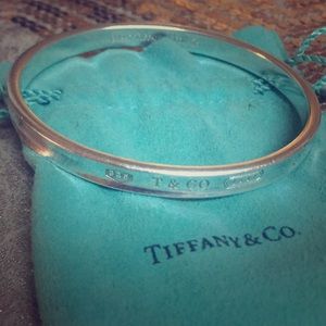 🔥 SALE 🔥 AUTHENTIC RARE 1997 Bangle